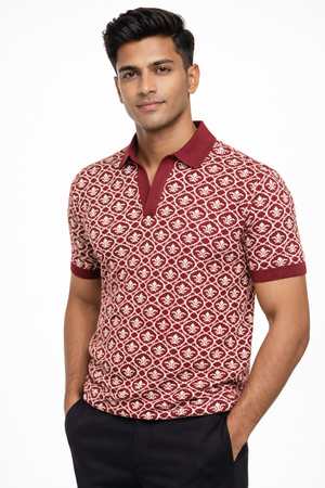 Red Collar Tshirt
