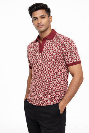 Red Collar Tshirt